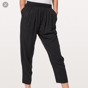 lululemon can you feel the pleat Pants NWT Black